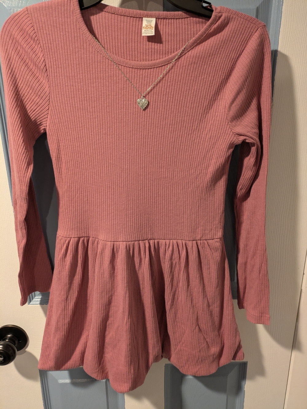 Kids Long Sleeve Ribbed Pink Dress NWOT Size 10/12